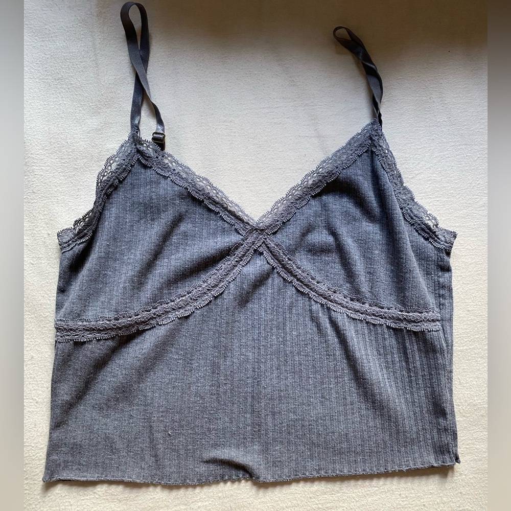 Gray tank